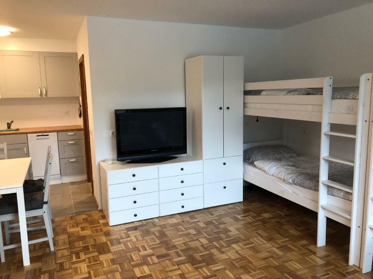 Apartma Vintage Бохин Екстериор снимка