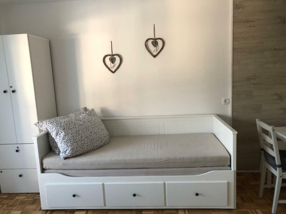 Apartma Vintage Бохин Екстериор снимка